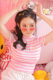佐伯奈